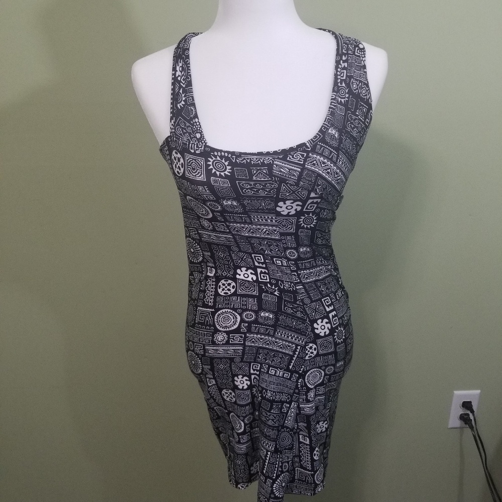 Dress black and white.